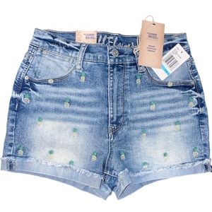 NWT Wallflower pineapple legendary high rise shorty short